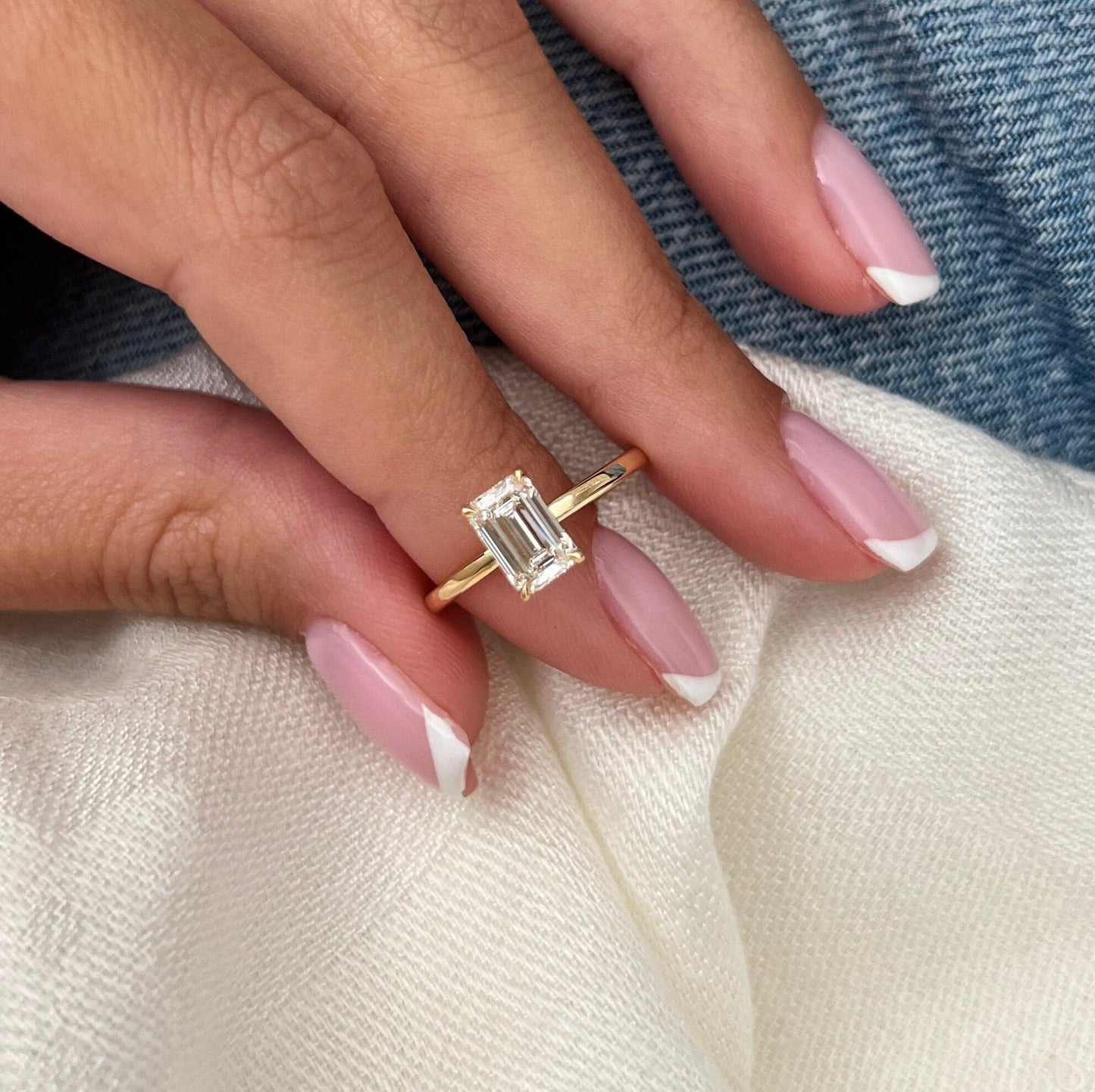 1 ct Anillo de compromiso con diamante Esmeralda Oro 14 K - BODHANA