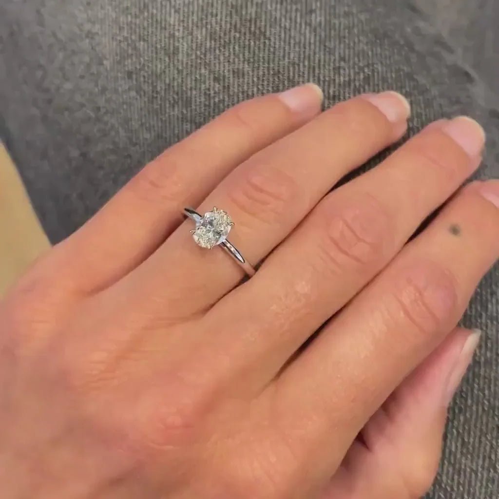 1.01 ct Diamante Lab Oval VVS2 E - BODHANA