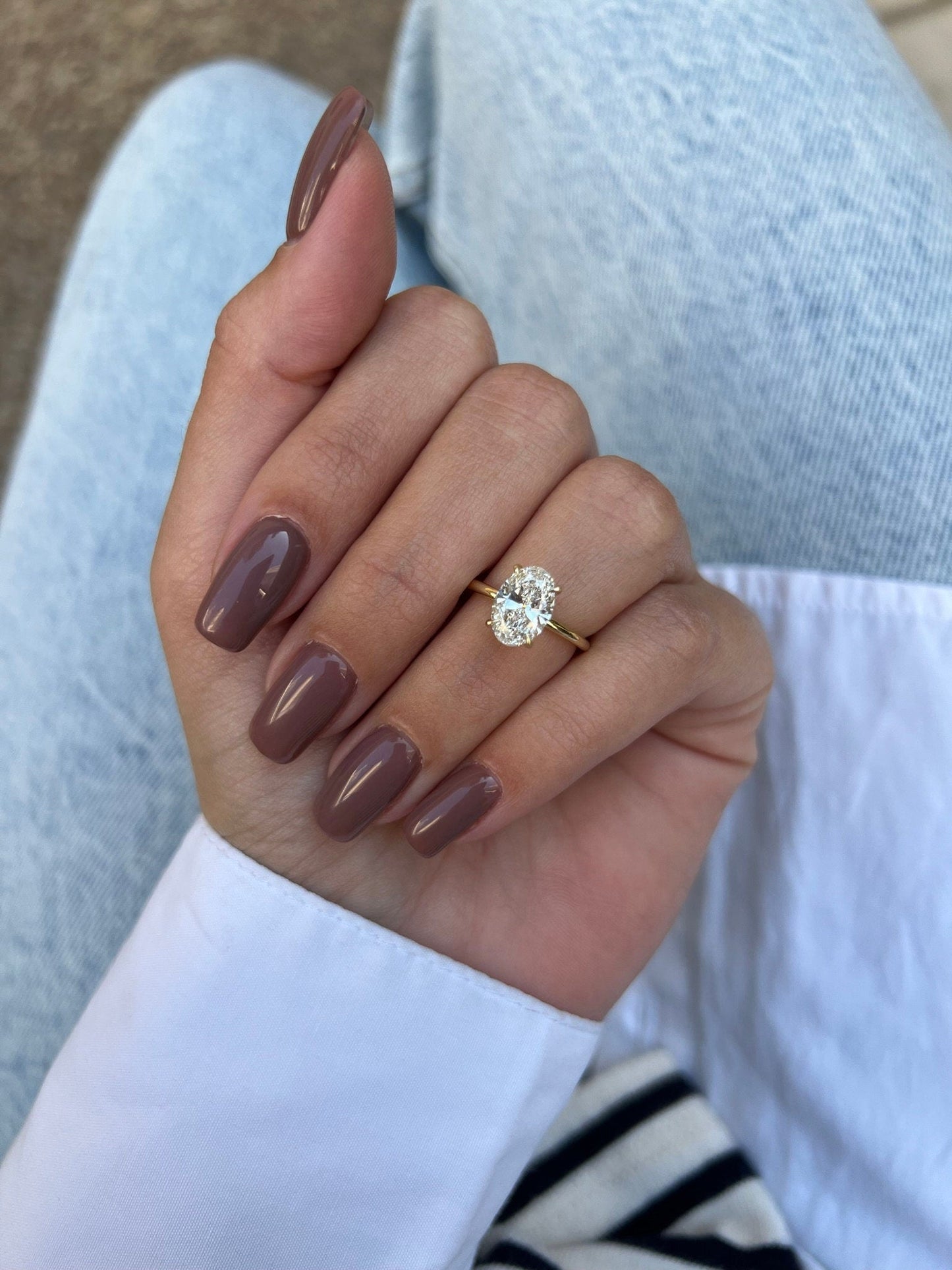 1.5 ct Anillo de compromiso con diamante ovalado oro sólido de 14K - BODHANA