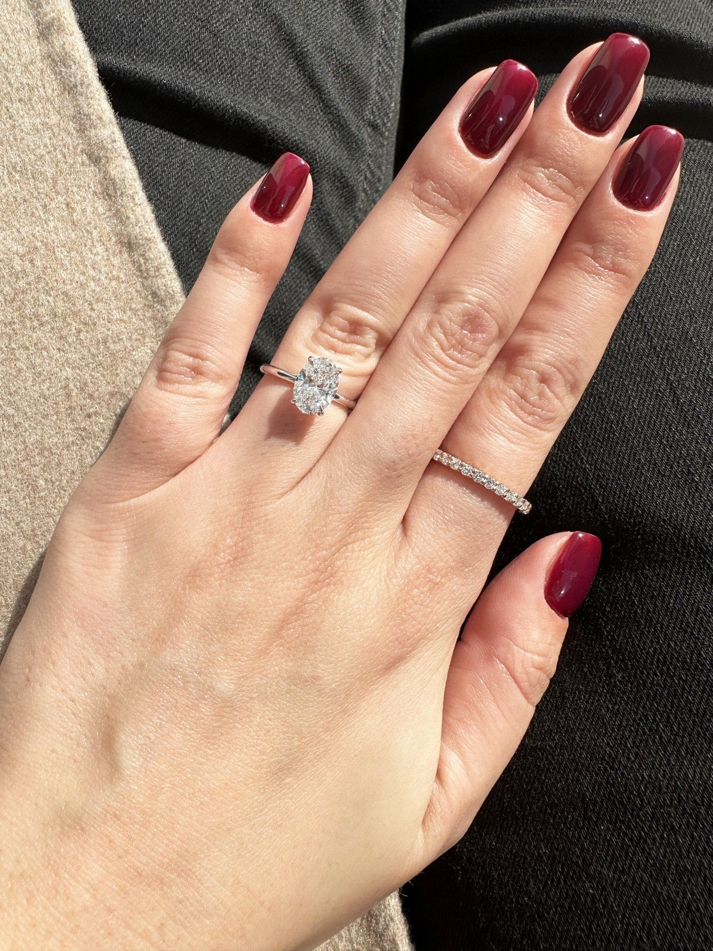 1.5 ct Anillo de compromiso con diamante ovalado oro sólido de 14K - BODHANA
