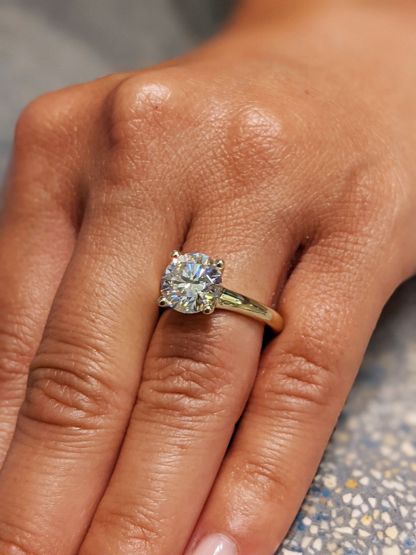 2.5 ct Anillo de compromiso con diamante redondo oro 14k - BODHANA