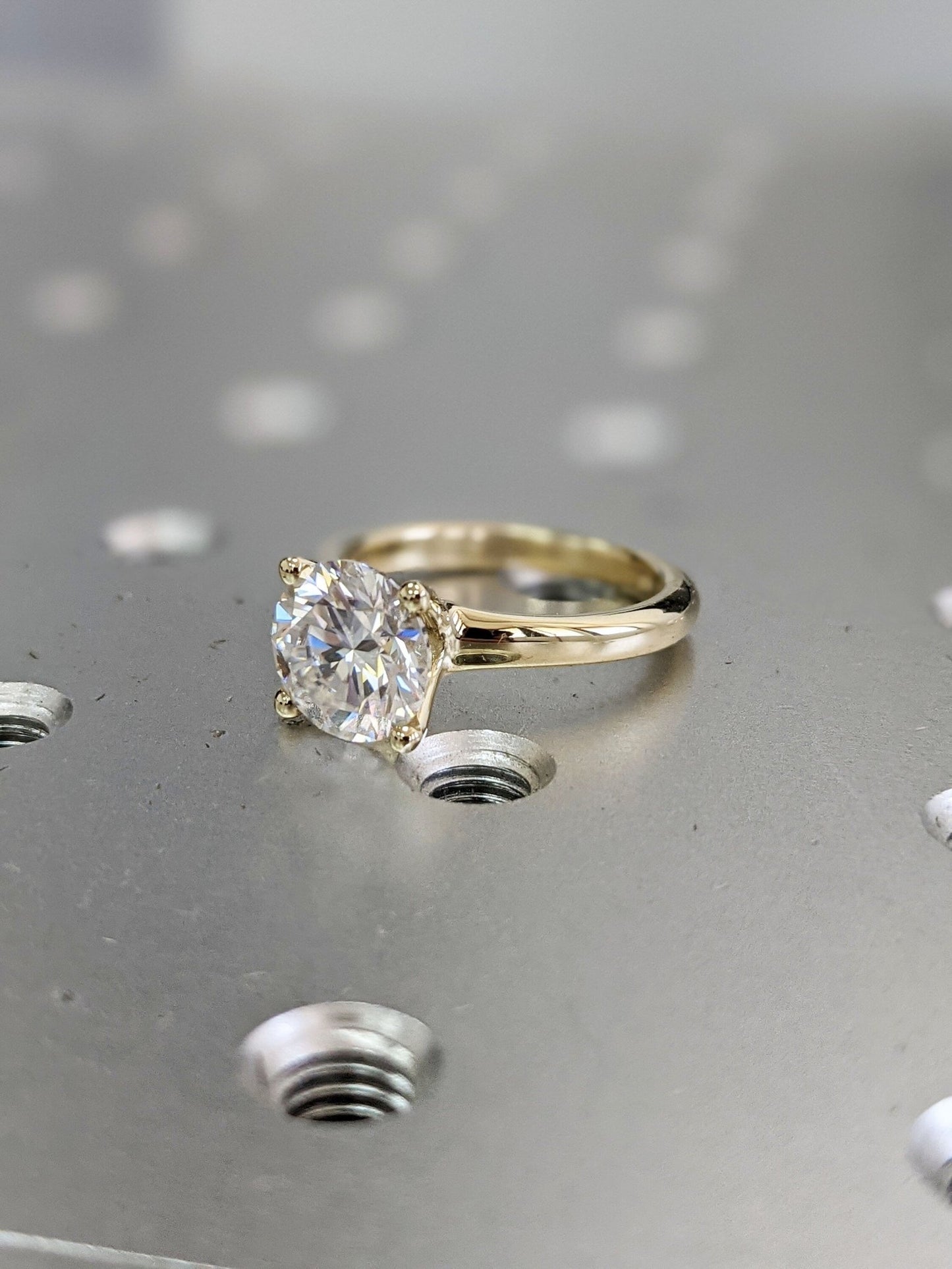 2.5 ct Anillo de compromiso con diamante redondo oro 14k - BODHANA