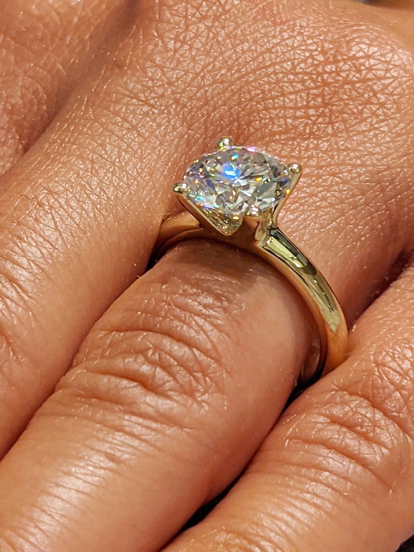 2.5 ct Anillo de compromiso con diamante redondo oro 14k - BODHANA