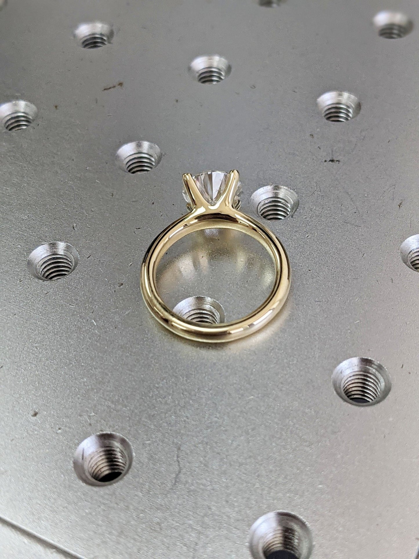 2.5 ct Anillo de compromiso con diamante redondo oro 14k - BODHANA