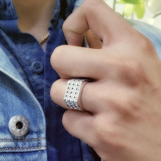Anillo Hombre Diamantes de Laboratorio Redondos 2.00 Quilates en total