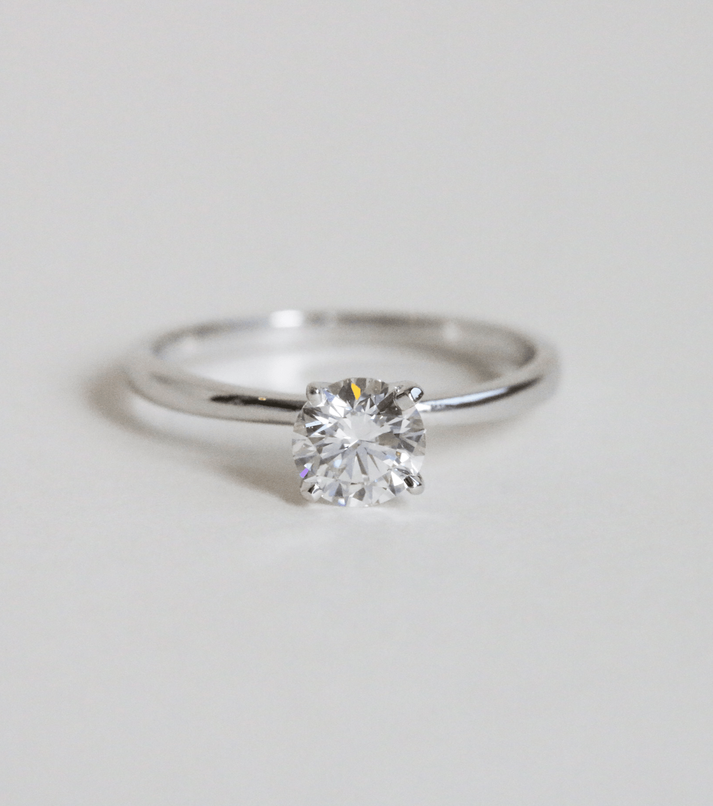 Anillo de Compromiso en Plata Fina 925 Diamante 0.50 ct - BODHANA