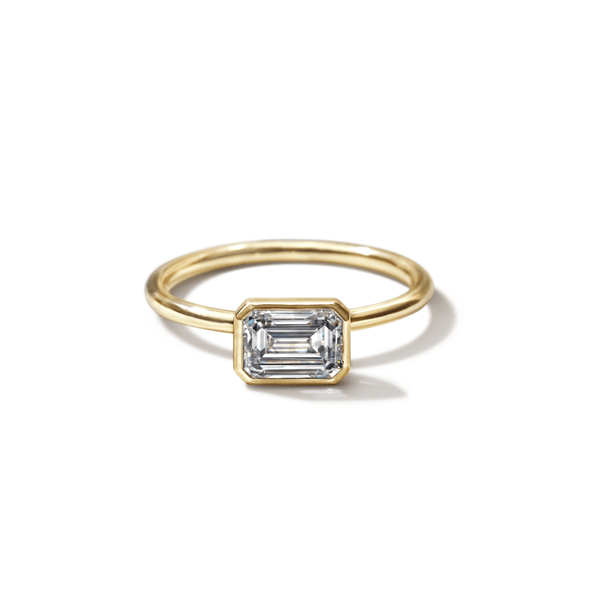 Anillo Solitario Bezel - bodhana