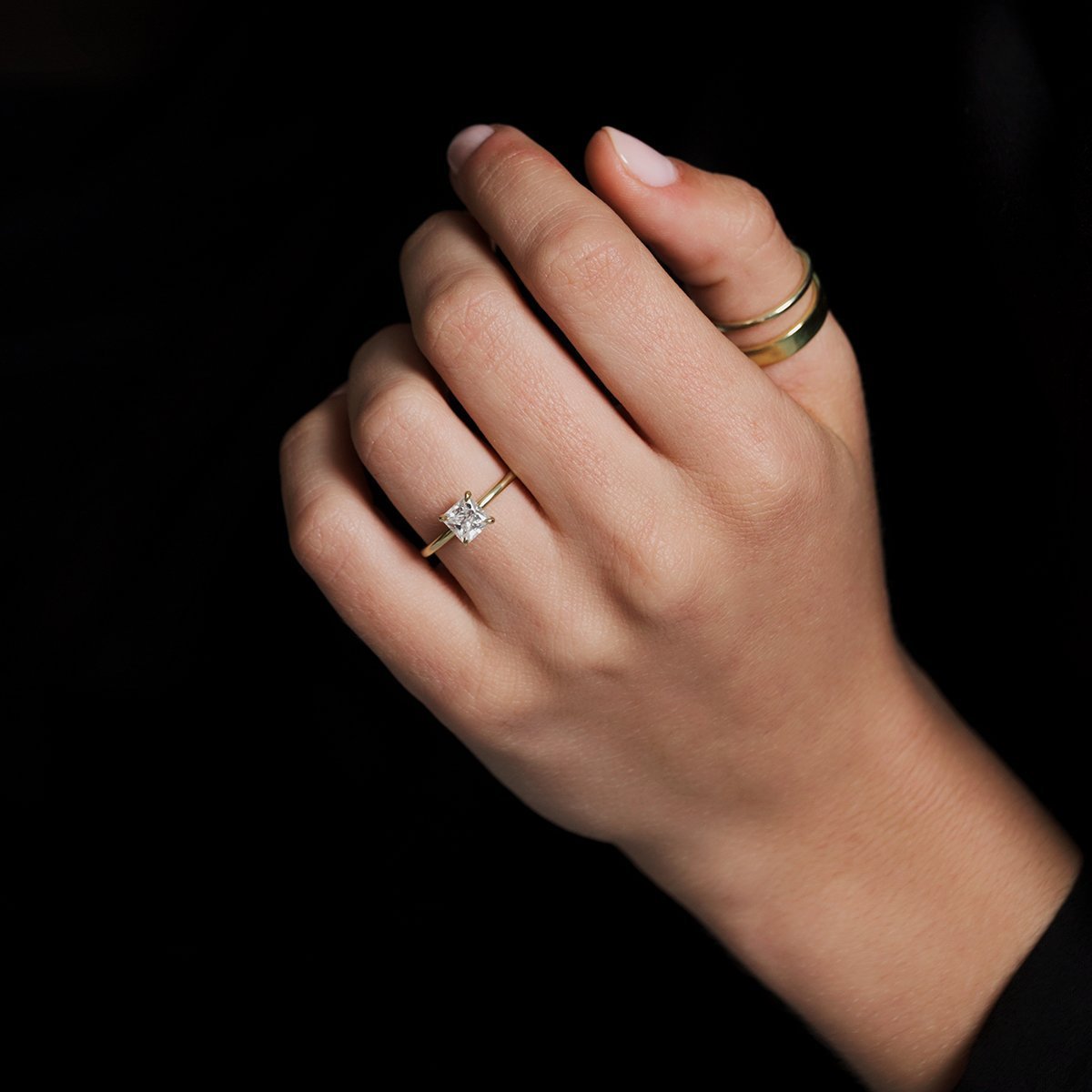 Anillo Solitario Clásico - bodhana
