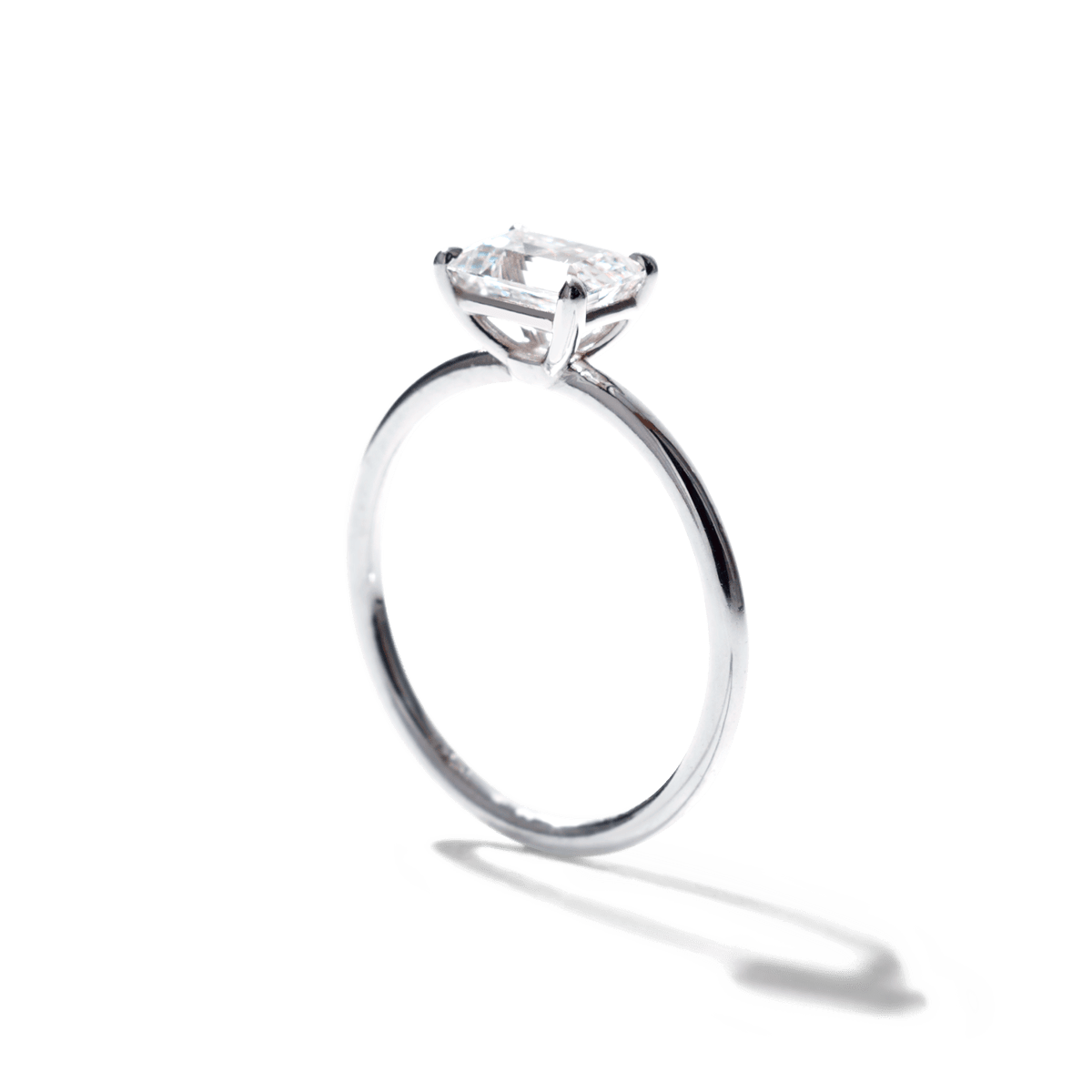 Anillo Solitario estilo "East - West" Horizontal - bodhana