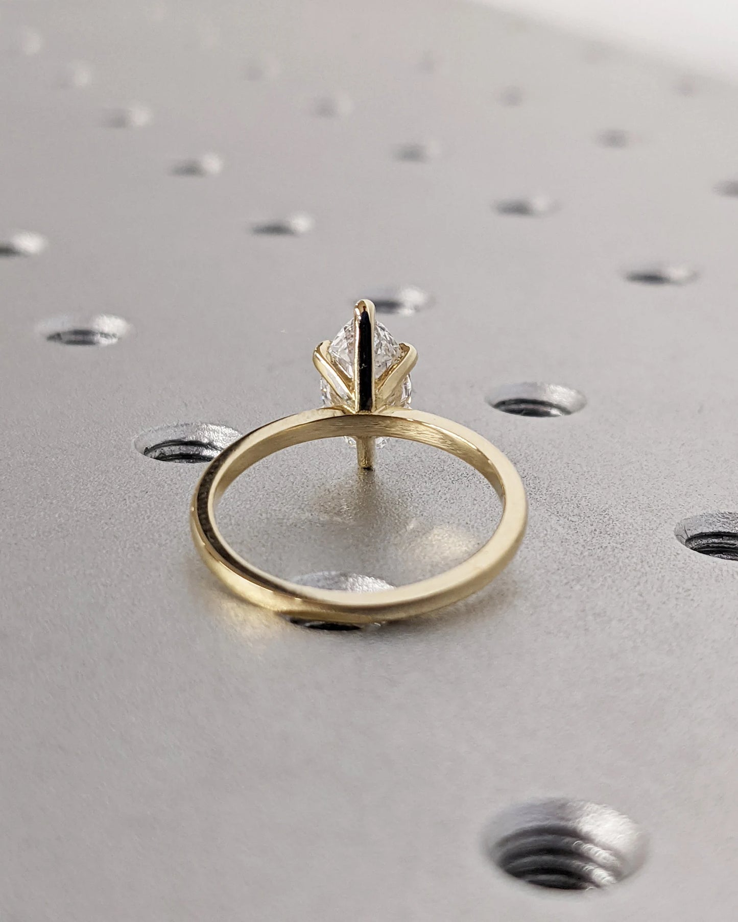 2.25 ct Anillo de compromiso con diamante Marquise Oro 14k