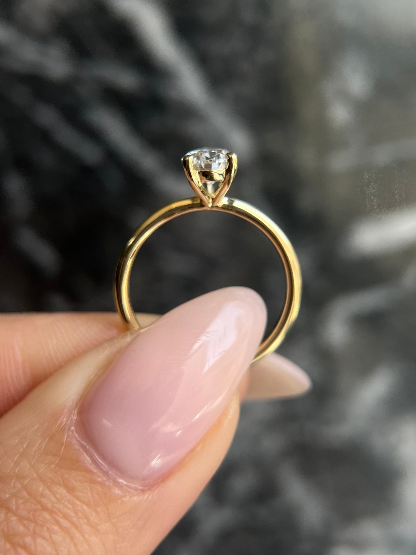 1 ct Anillo de Compromiso Solitario Corte Pera