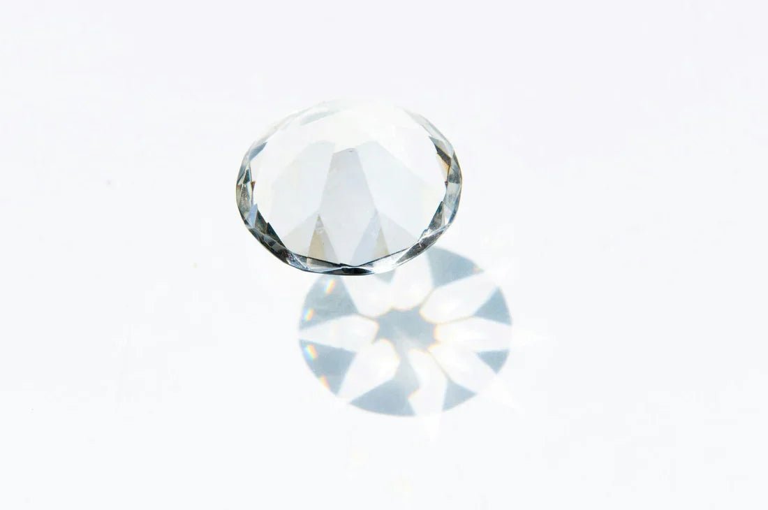 Zirconia vs. Diamante de Laboratorio: Elegancia y Valor Comparado - BODHANA