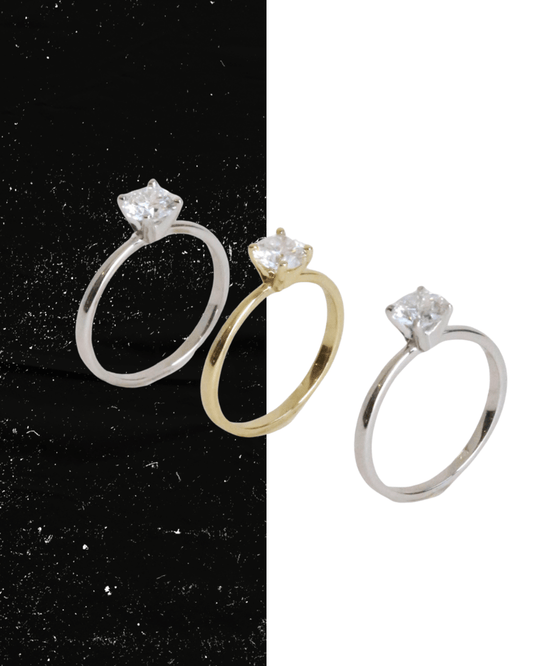 0.50 ct Anillo de compromiso con diamante redondo en oro 14 kilates - BODHANA