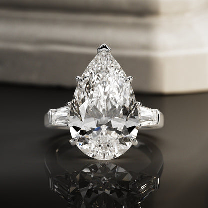 10 ct Anillo de compromiso con diamante corte pera - BODHANA