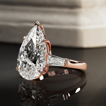 10 ct Anillo de compromiso con diamante corte pera - BODHANA