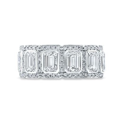 Anillo de Eternidad para Hombre de Corte Esmeralda con Halo de 10 Quilates