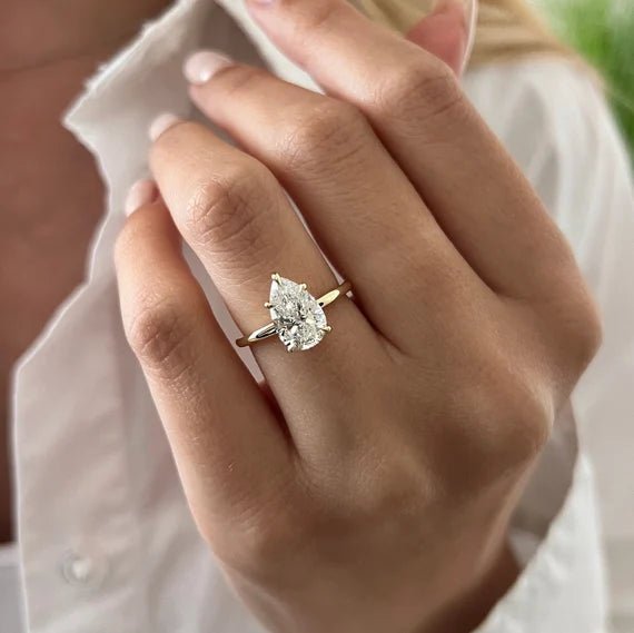 2.05 ct Diamante Lab Pera VVS2 E - BODHANA