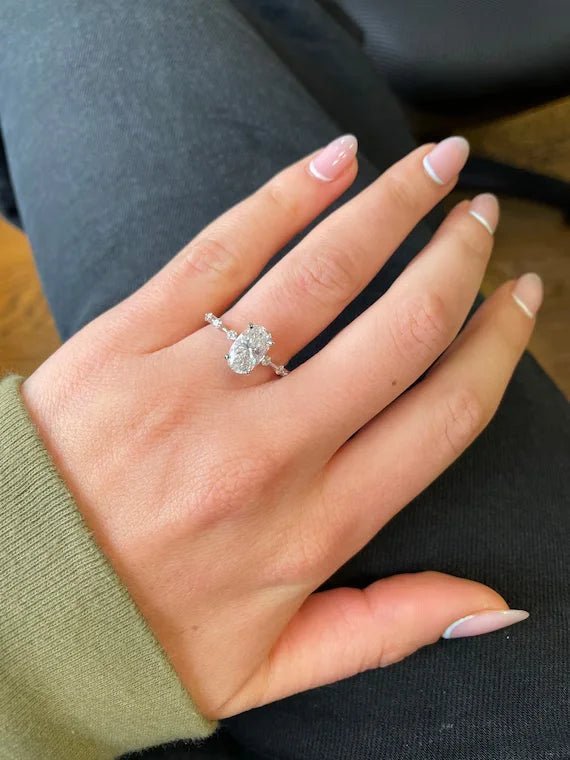 2.08 ct Diamante Lab Corte Oval VVS2 F - BODHANA