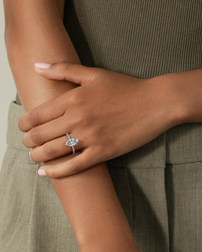 Anillo Dafne