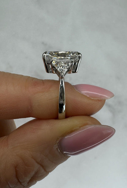 6 ct Anillo de compromiso con diamante Corte Radiante Oro 14k - BODHANA