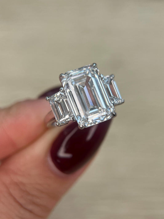 6 ct Anillo de compromiso con diamante Corte esmeralda Oro 14k - BODHANA