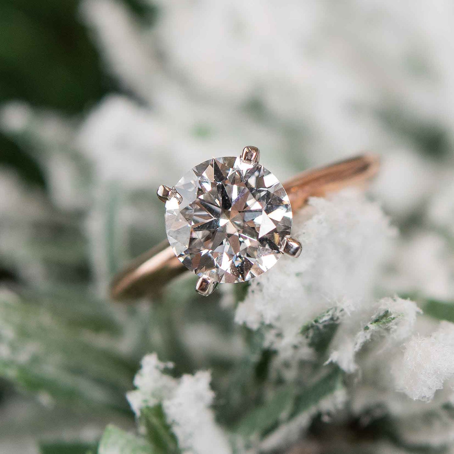 1.00 ct Anillo de compromiso con diamante Redondo Oro Blanco - BODHANA