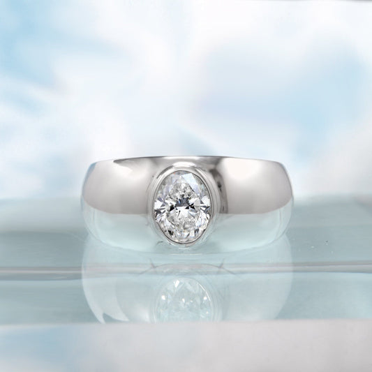 Anillo de Compromiso para Hombre de Corte Ovalado de 1 Quirate con Montura de Bezel