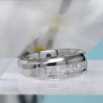 Anillo de Compromiso para Hombre con Diamante Radiante de 3.20 Quilates