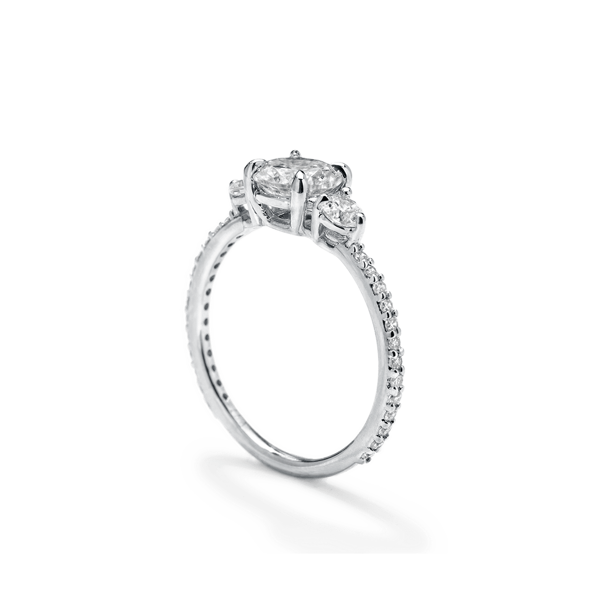 Anillo Diamantes Laterales y Pavé - bodhana