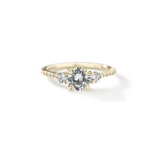 Anillo Diamantes Laterales y Pavé en Oro o Platino - bodhana