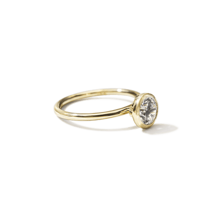 Anillo Solitario Bezel - bodhana
