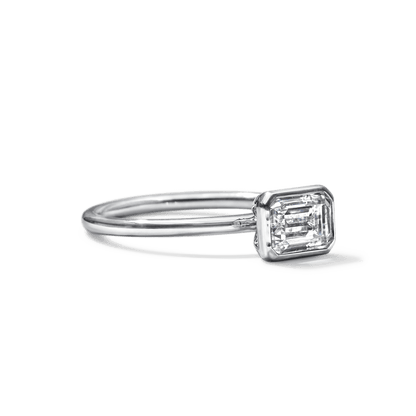 Anillo Solitario Bezel - bodhana