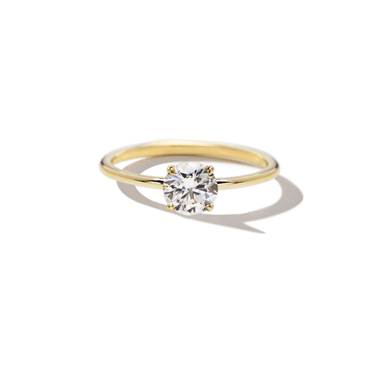Anillo Solitario Clásico - bodhana