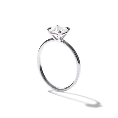 Anillo Solitario Clásico - bodhana