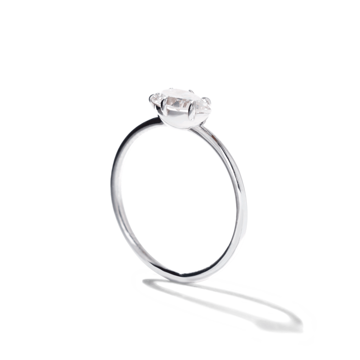 Anillo Solitario estilo "East - West" Horizontal - bodhana