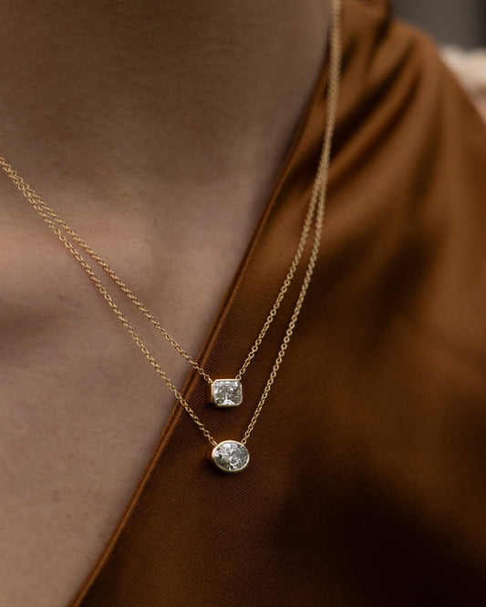 collar de oro con diamante Oval - BODHANA