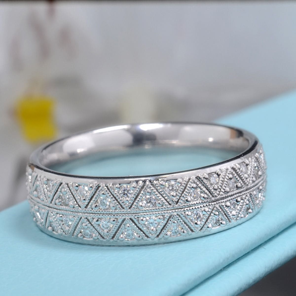 Anillo de Compromiso/Eternidad para Hombre con Diamantes de Laboratorio (0.60 Quilates)