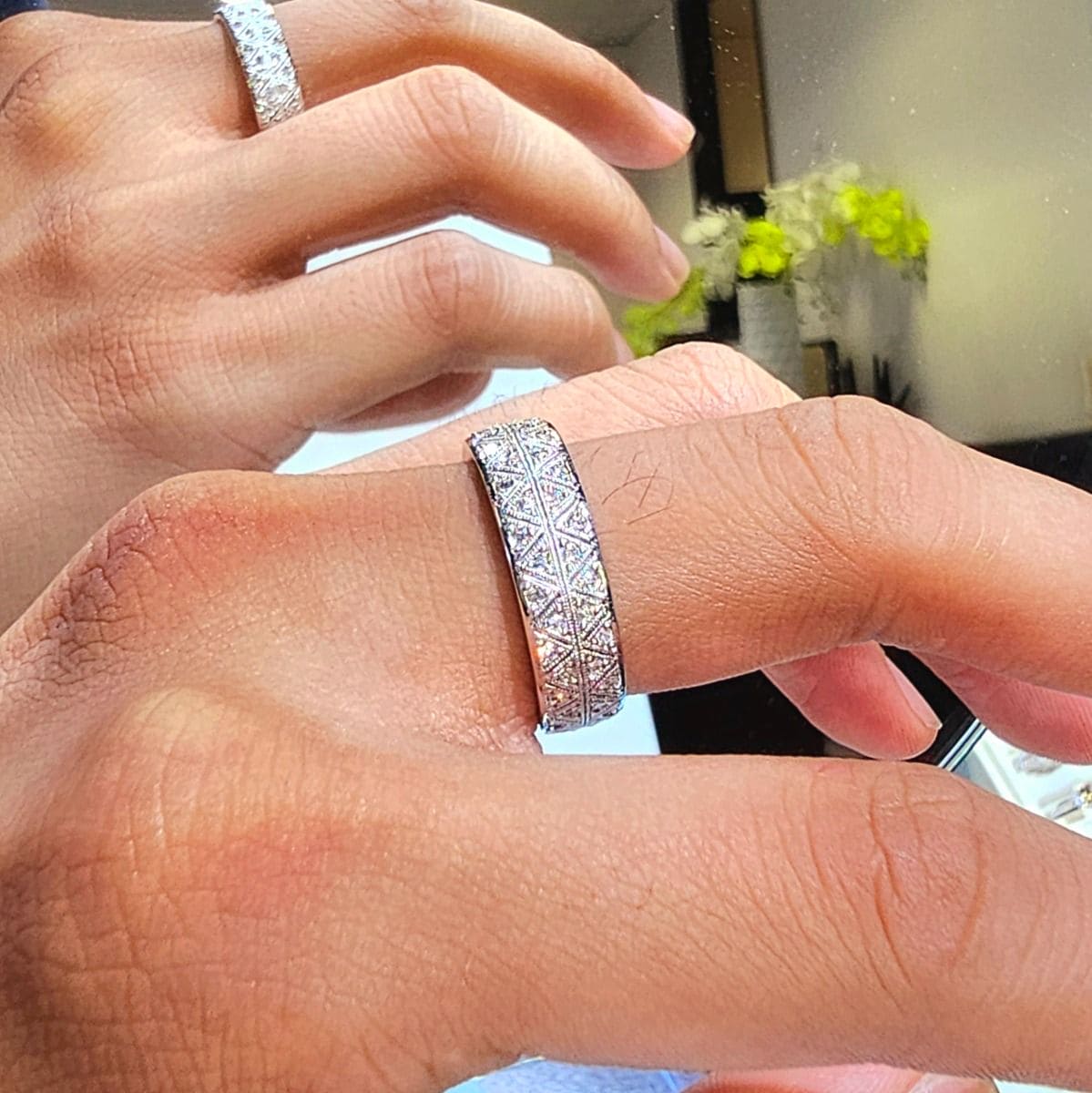 Anillo de Compromiso/Eternidad para Hombre con Diamantes de Laboratorio (0.60 Quilates)