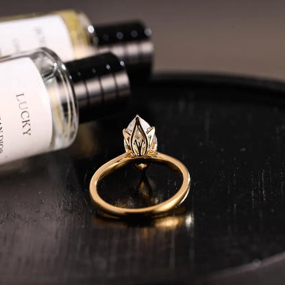 1 ct Anillo de compromiso con diamante Corte Marquise Oro de 14k