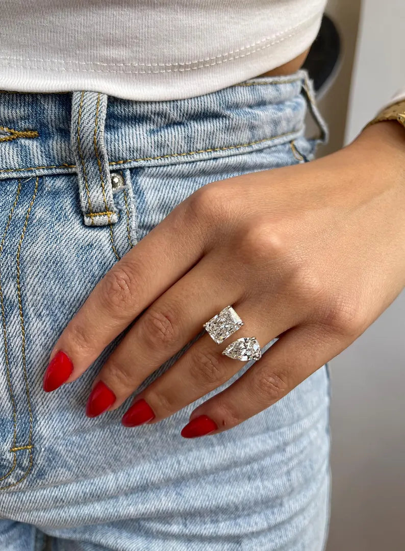 6.55 ct Anillo de compromiso con diamante Corte Radiante y Pera Oro 14k
