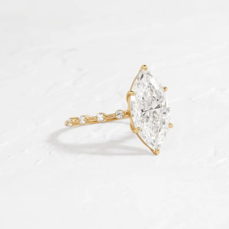 3 ct Anillo de compromiso con diamante corte marquise en oro de 14K