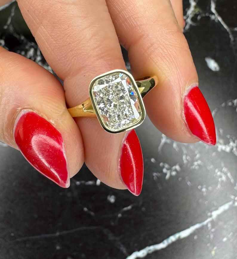 3 ct Anillo de compromiso con diamante Cojín Oro 14k