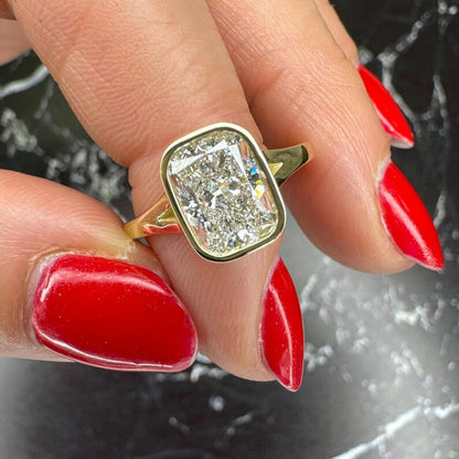 3 ct Anillo de compromiso con diamante Cojín Oro 14k