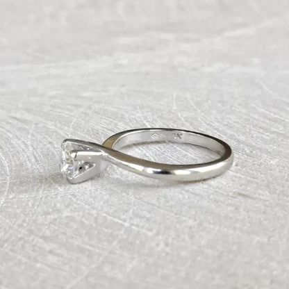 Anillo de Compromiso en Plata Fina 925 Diamante 0.50 ct