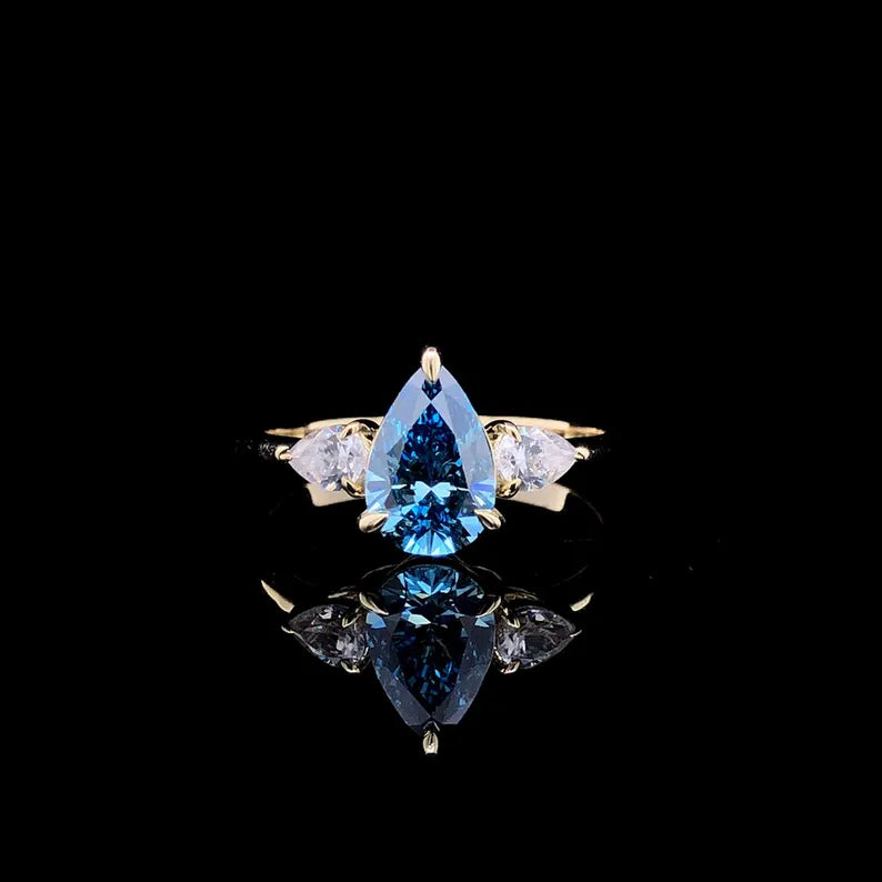 Anillo Andrea