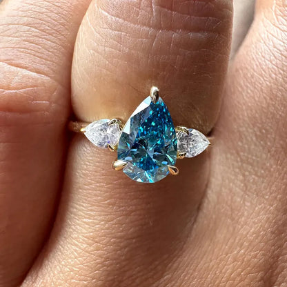 Anillo Andrea