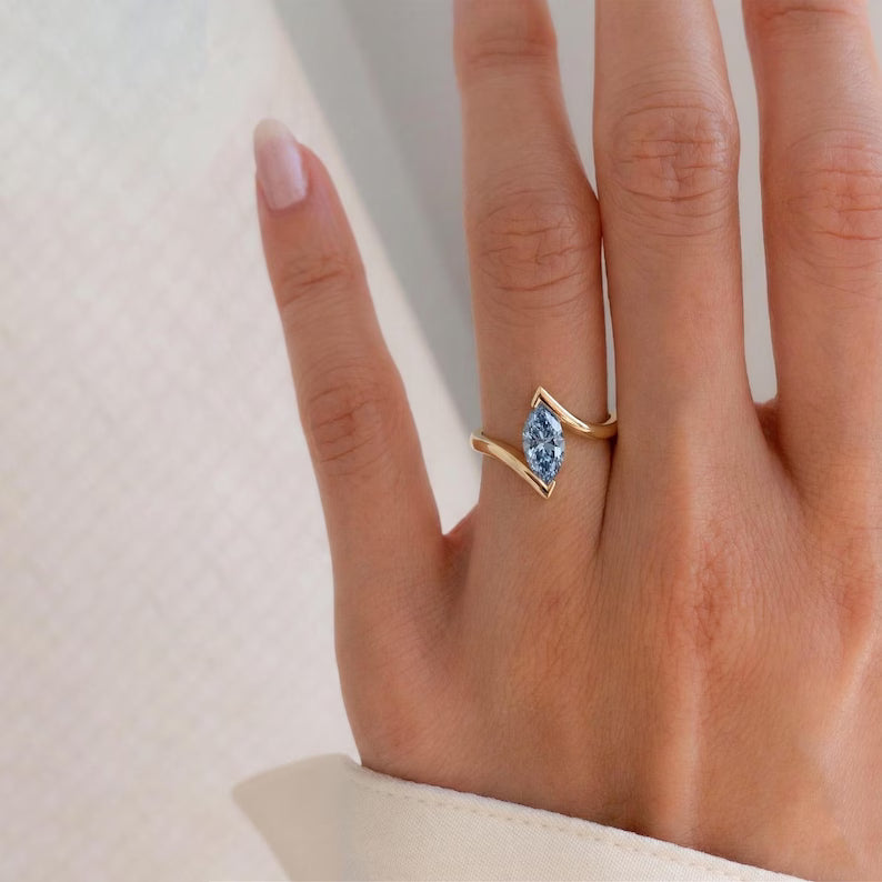 Anillo Ingrid