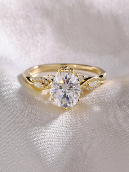 Anillo París — Diamante oval de 2 ct en oro 14k