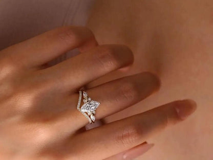 Set Amalfi — Anillo marquesa de 1.50 ct + argolla en oro 14k