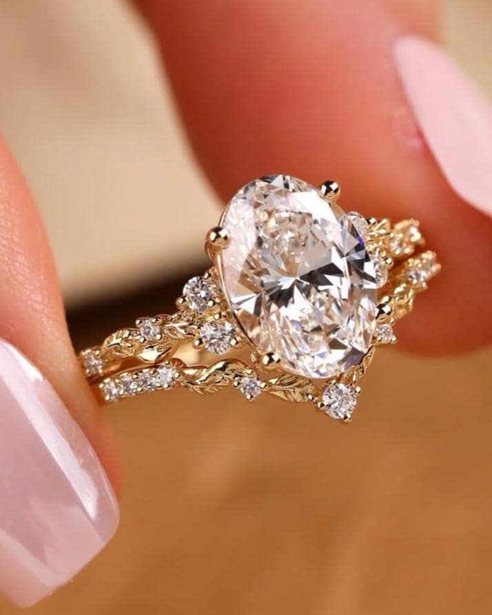 Set Portofino — Anillo de compromiso ovalado de 3 ct + Argolla de matrimonio
